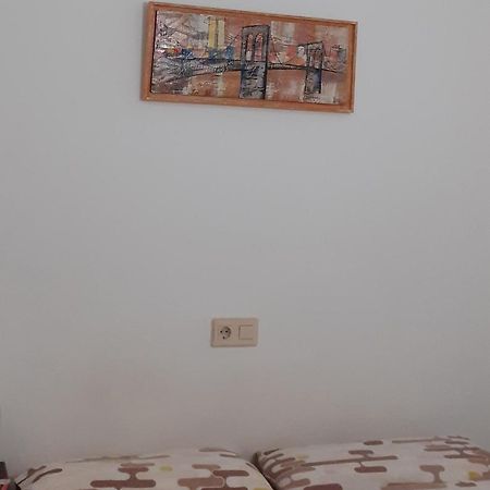 Habitación Doble Privada en Figueras Exterior foto
