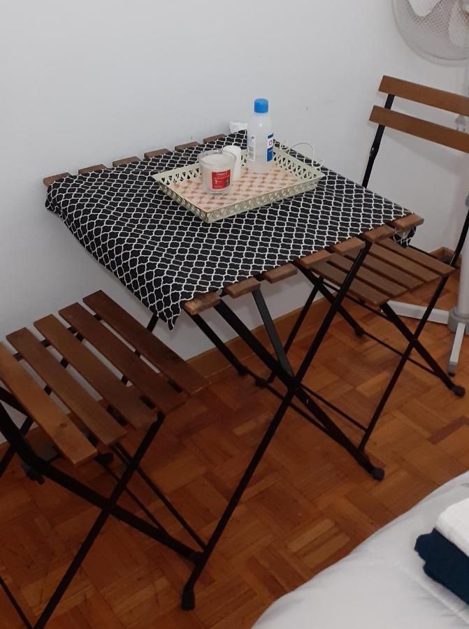 Habitación Doble Privada en Figueras Exterior foto